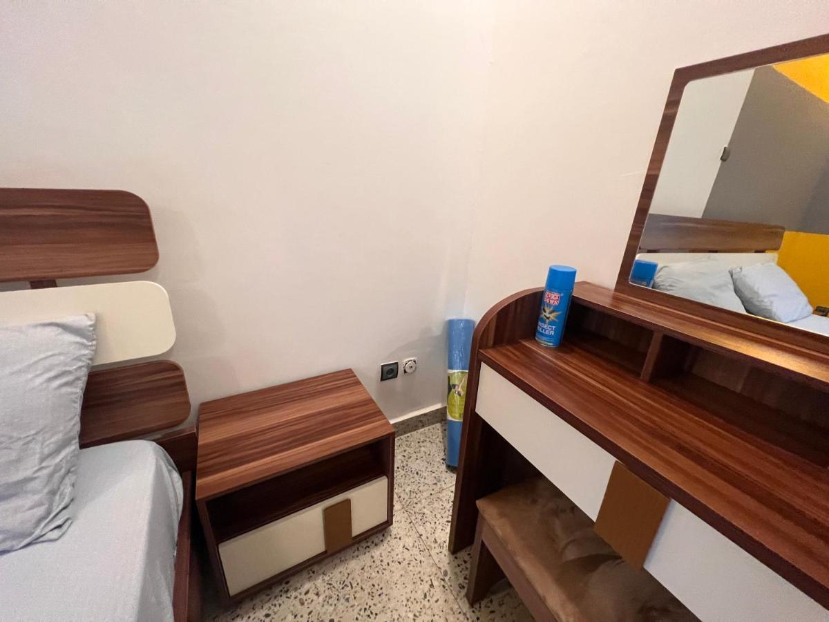 Smb-Gn Residence Lambandji - Electricite Et Wifi H24 Conacri Exterior foto