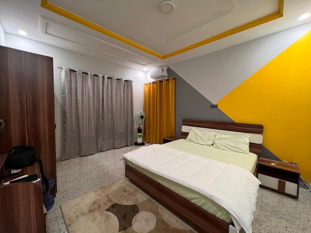Smb-Gn Residence Lambandji - Electricite Et Wifi H24 Conacri Exterior foto